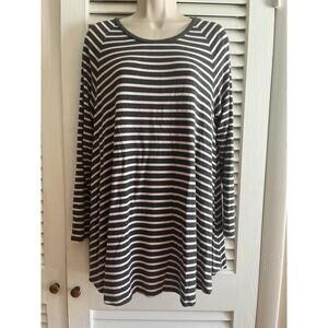 Matilda Jane charcoal/pink striped‎ knit tunic M Perfect condition long sleeve